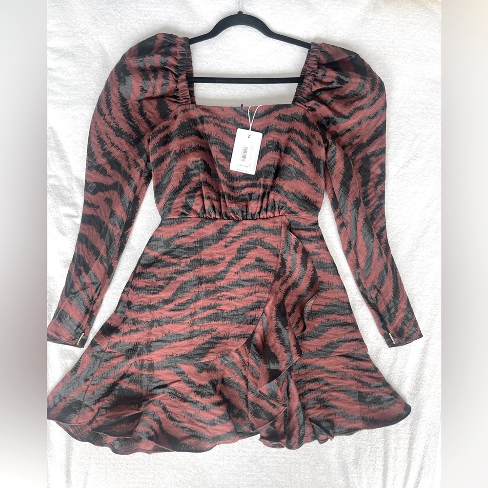 Ted Baker London Brodii animal print dress pockets NWT sz1 which is a US sz 2